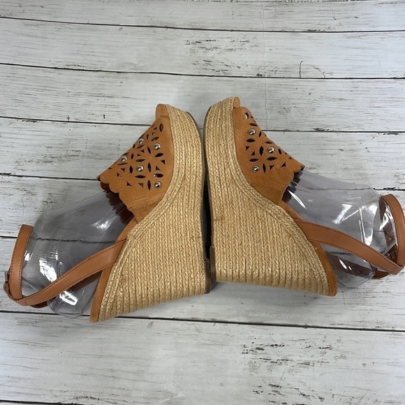 Marc Fisher Butterscotch Suede Studded Wedge Espadrille Ankle Strap Sandal - Picture 7 of 11